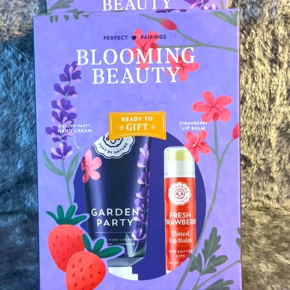 BLOOMING BEAUTY by WOOLZIES - Picture 4 of 4